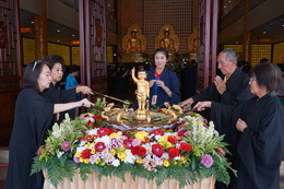 22 Mei 2018 浴佛節 Hari Kelahiran Buddha Sakyamuni.